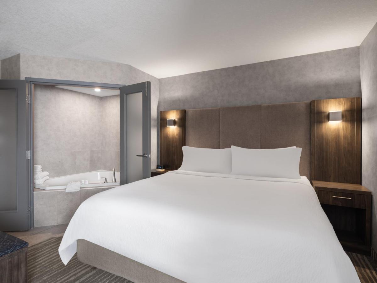 Holiday Inn Calgary Airport By Ihg Eksteriør billede