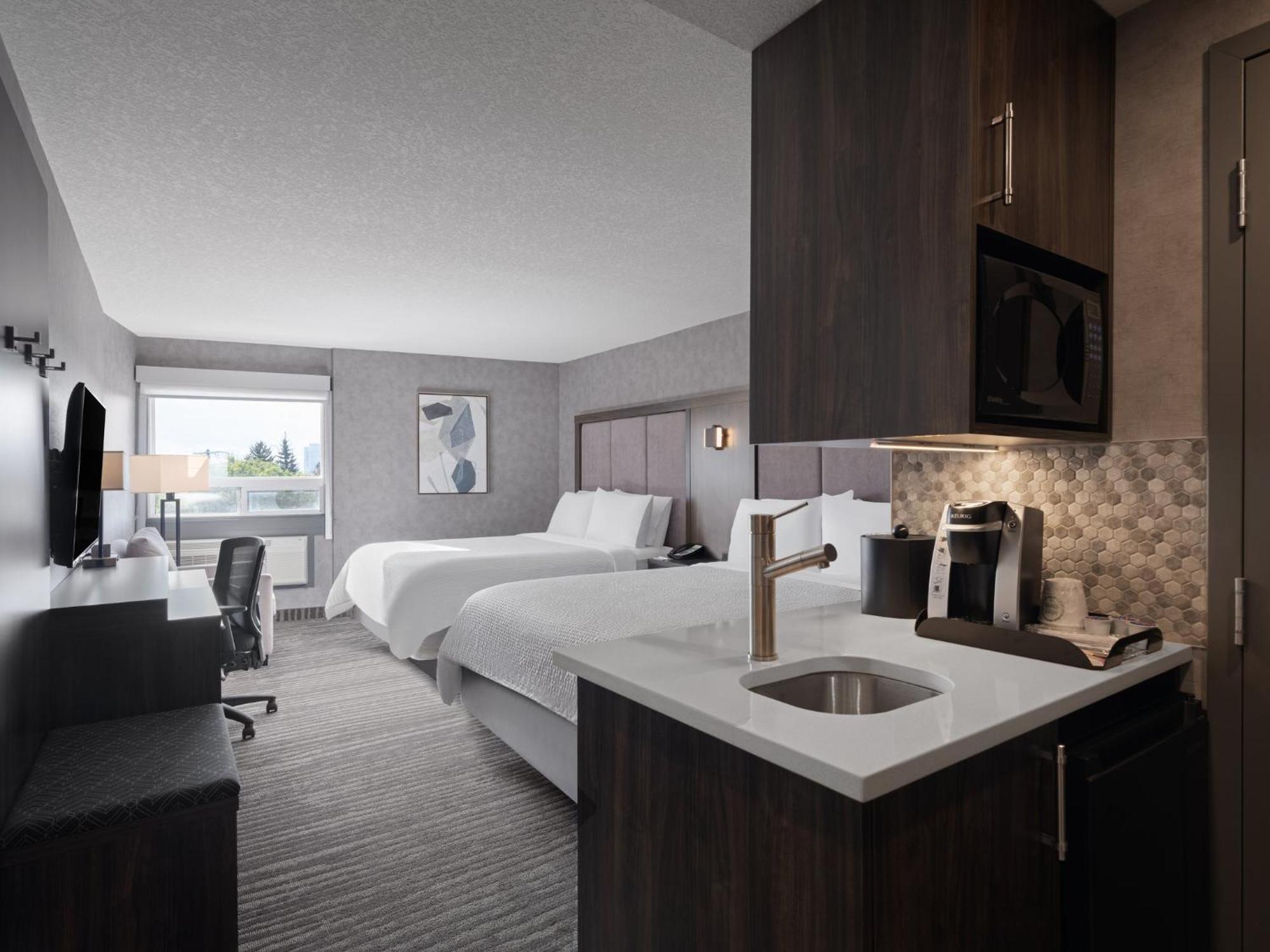 Holiday Inn Calgary Airport By Ihg Eksteriør billede
