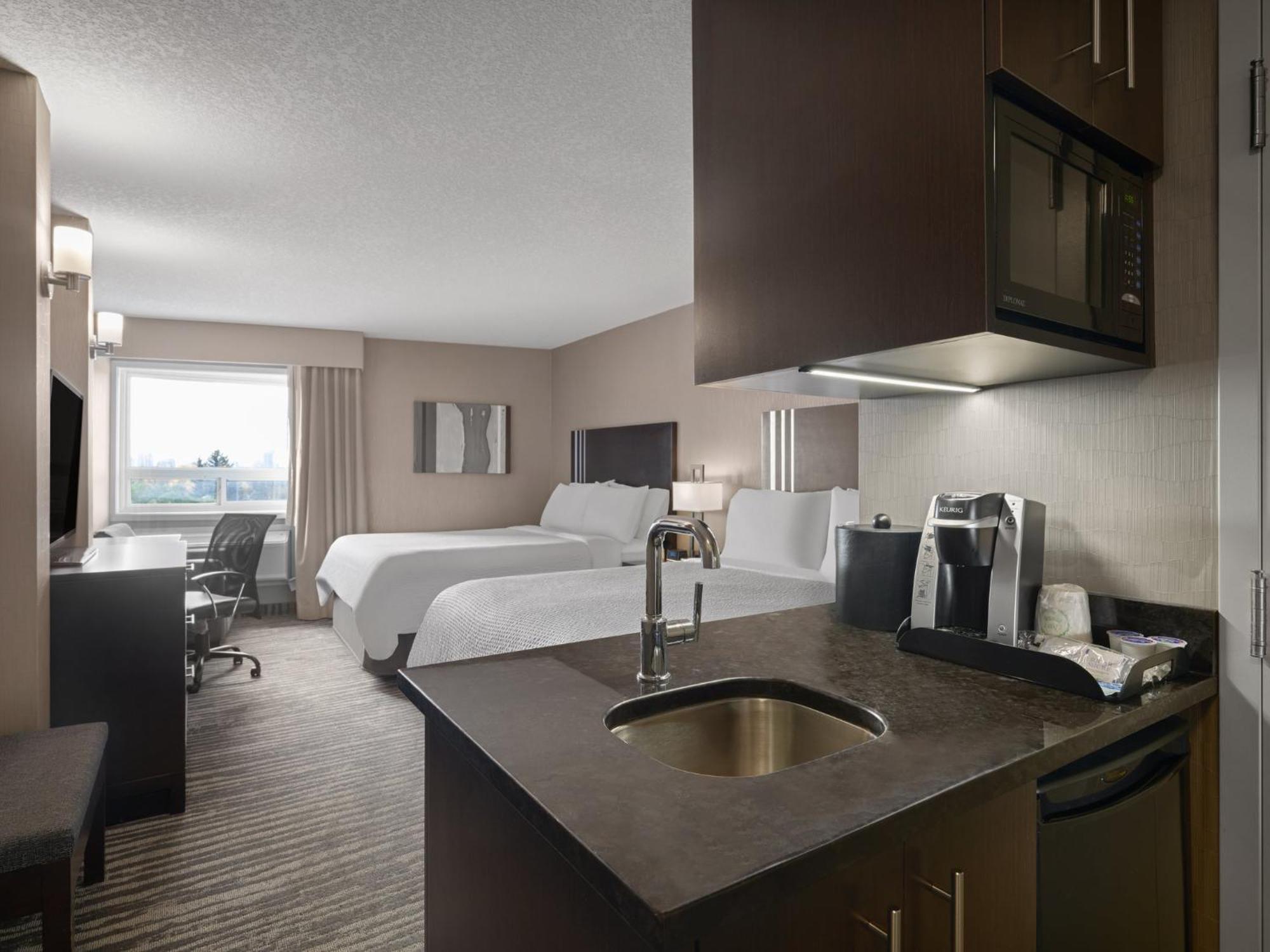 Holiday Inn Calgary Airport By Ihg Eksteriør billede