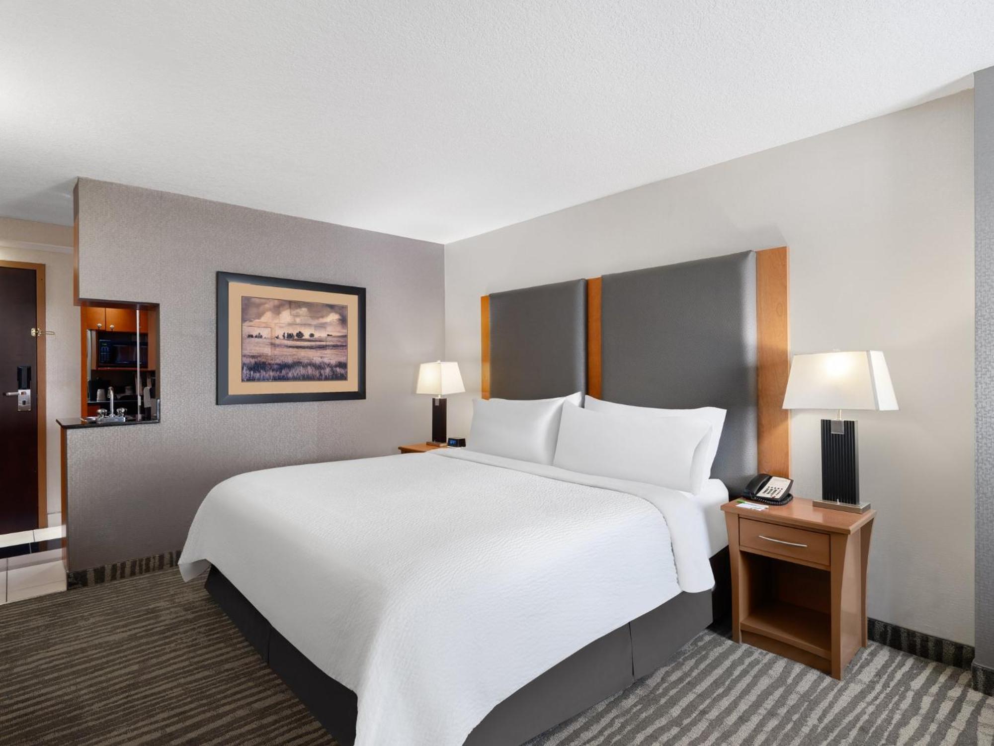 Holiday Inn Calgary Airport By Ihg Eksteriør billede