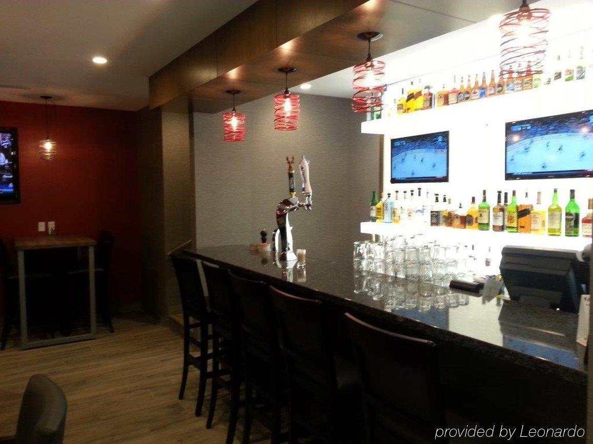 Holiday Inn Calgary Airport By Ihg Eksteriør billede