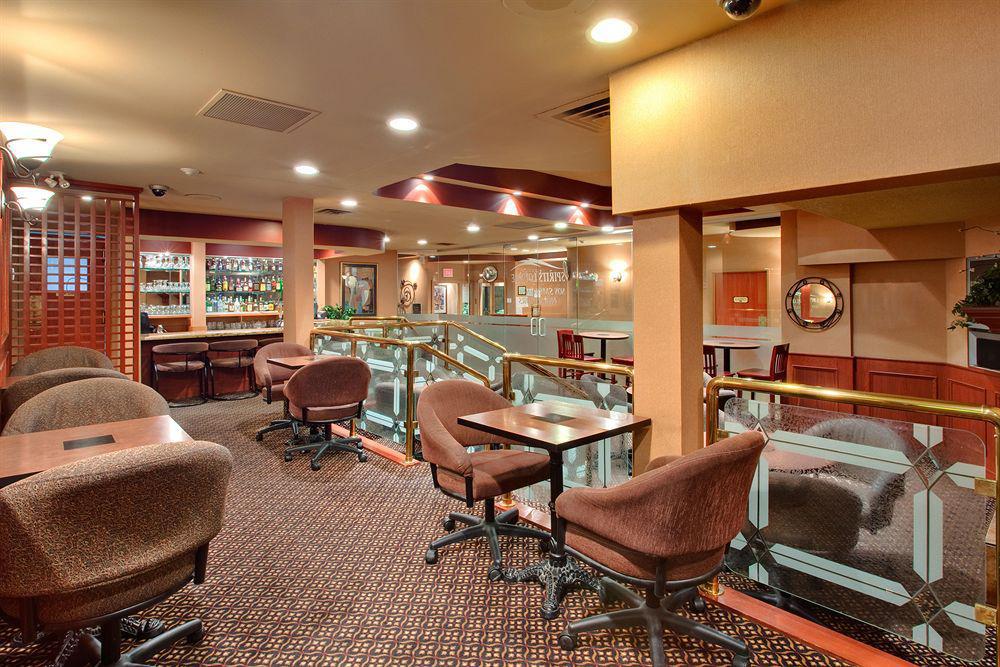 Holiday Inn Calgary Airport By Ihg Restaurant billede